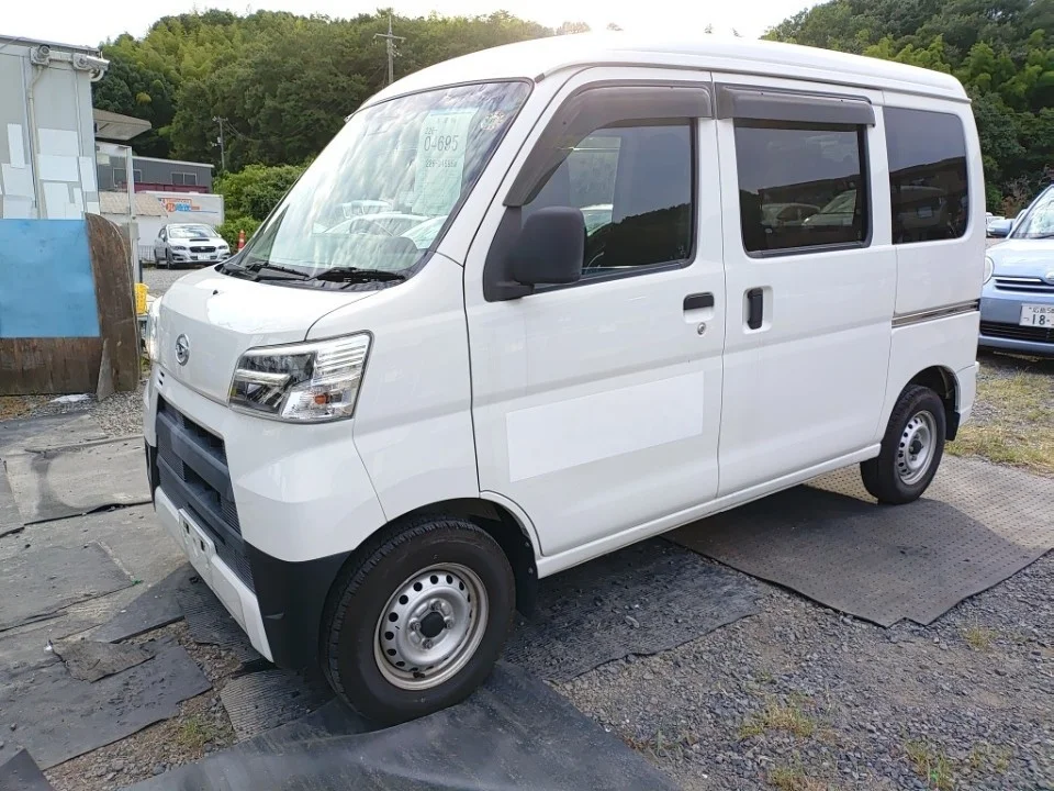 Daihatsu Hijet Cargo S321V 2021